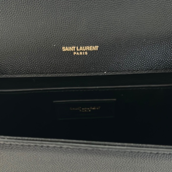 **SOLD**SAINT LAURENT KATE MEDIUM IN GRAIN DE POUDRE EMBOSSED LEATHER - Picture 5 of 6